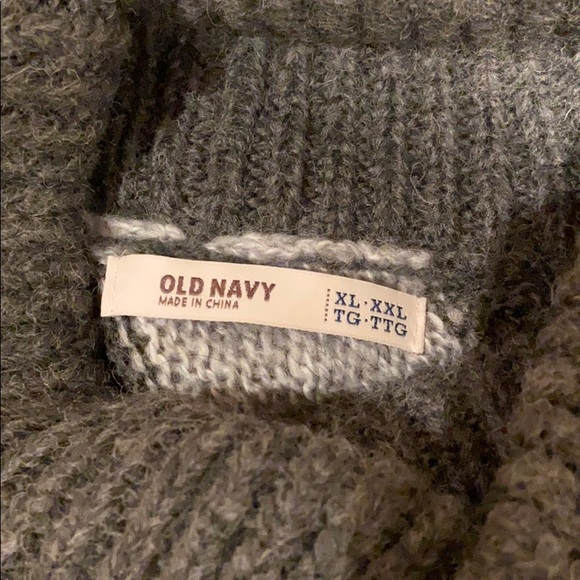 Old Navy Women’s Poncho - Picture 2 of 2